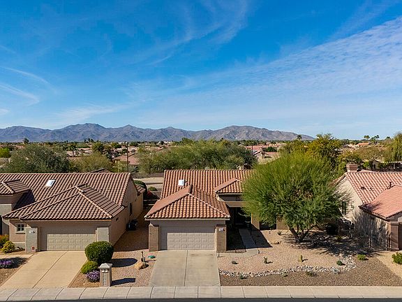 2nd image of 17618 N SOMERSET Drive