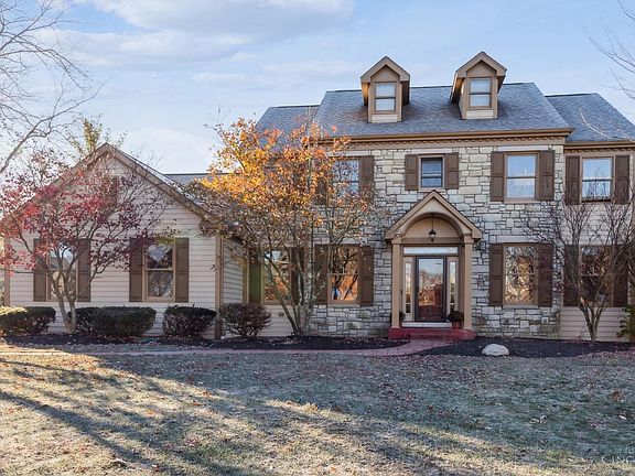 2nd image of 576 Belle Meade Farm Dr