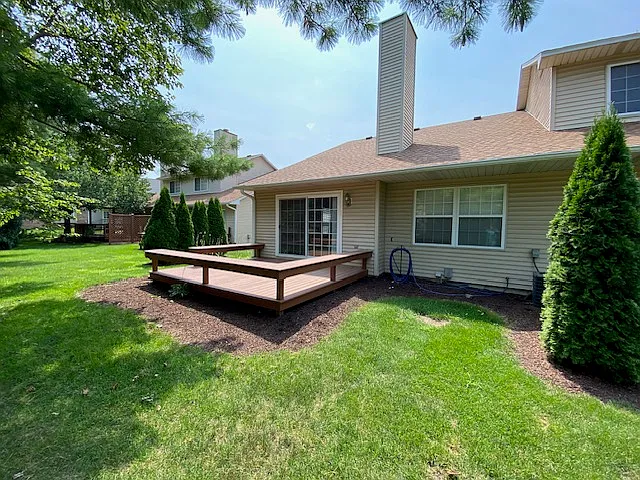 Rear view of unit.