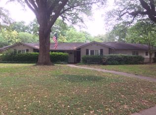 5666 Ella Lee Ln, Houston, TX 77056