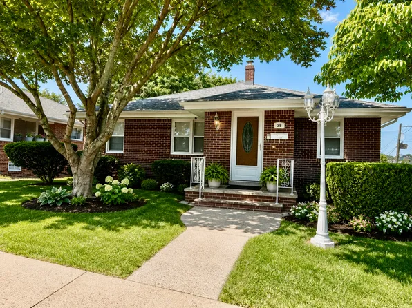 28 Burns Ave Floor 1, Lodi, NJ 07644
