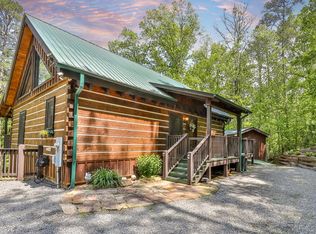 141 Azalea Trl, Ellijay, GA 30536