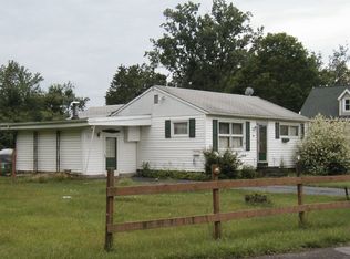 375 Rumbold Ave, North Tonawanda, NY 14120