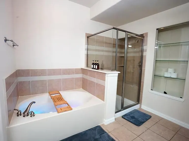 5625 Dolores Place Ln #B — Photo 29