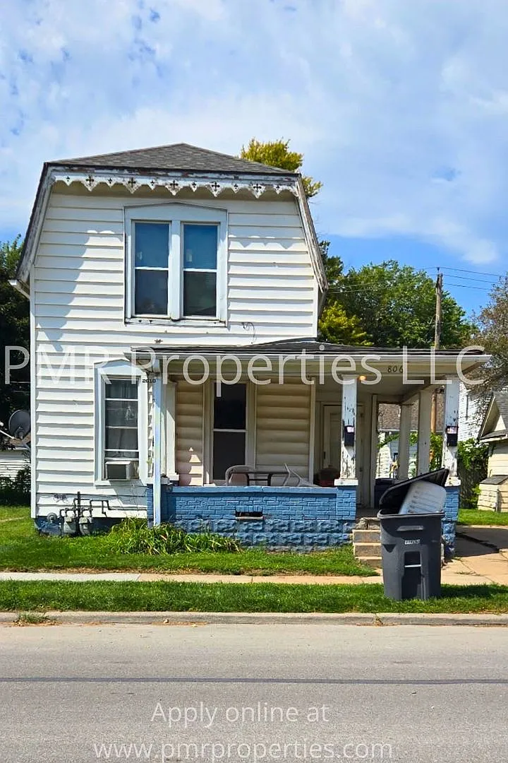 806 S. 7th Street — Photo 1