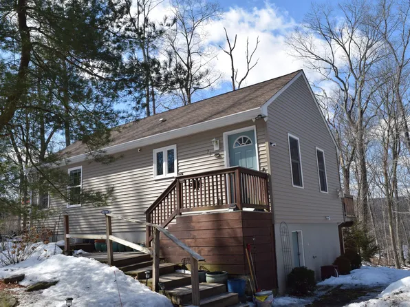 36 Cherokee Road, Oxford, CT 06478