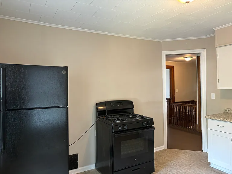 2 Burke Ter #1 & 2 — Photo 18