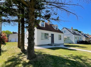 3521 N 99th St, Milwaukee, WI 53222