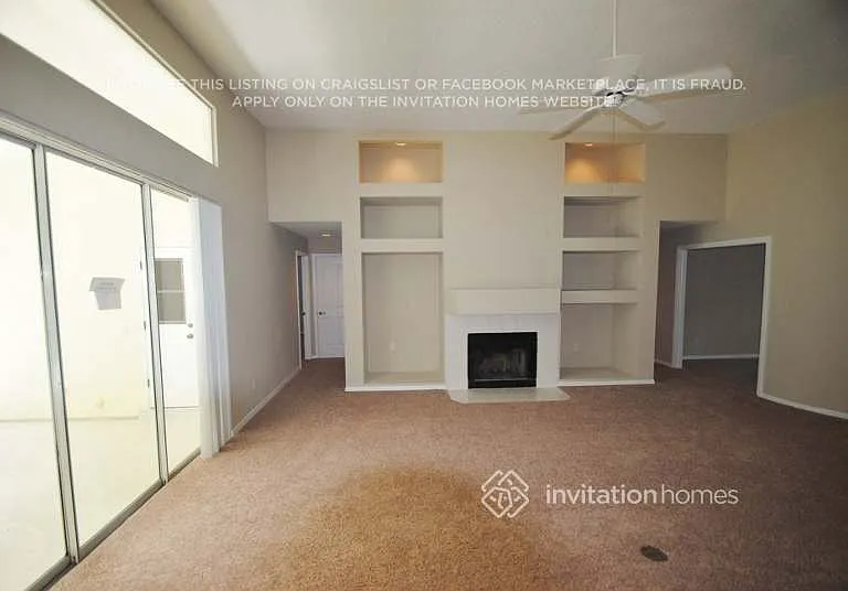 76 Winding Oaks Ln — Photo 2