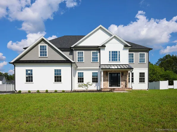 30 Oxford Lane, Southington, CT 06489