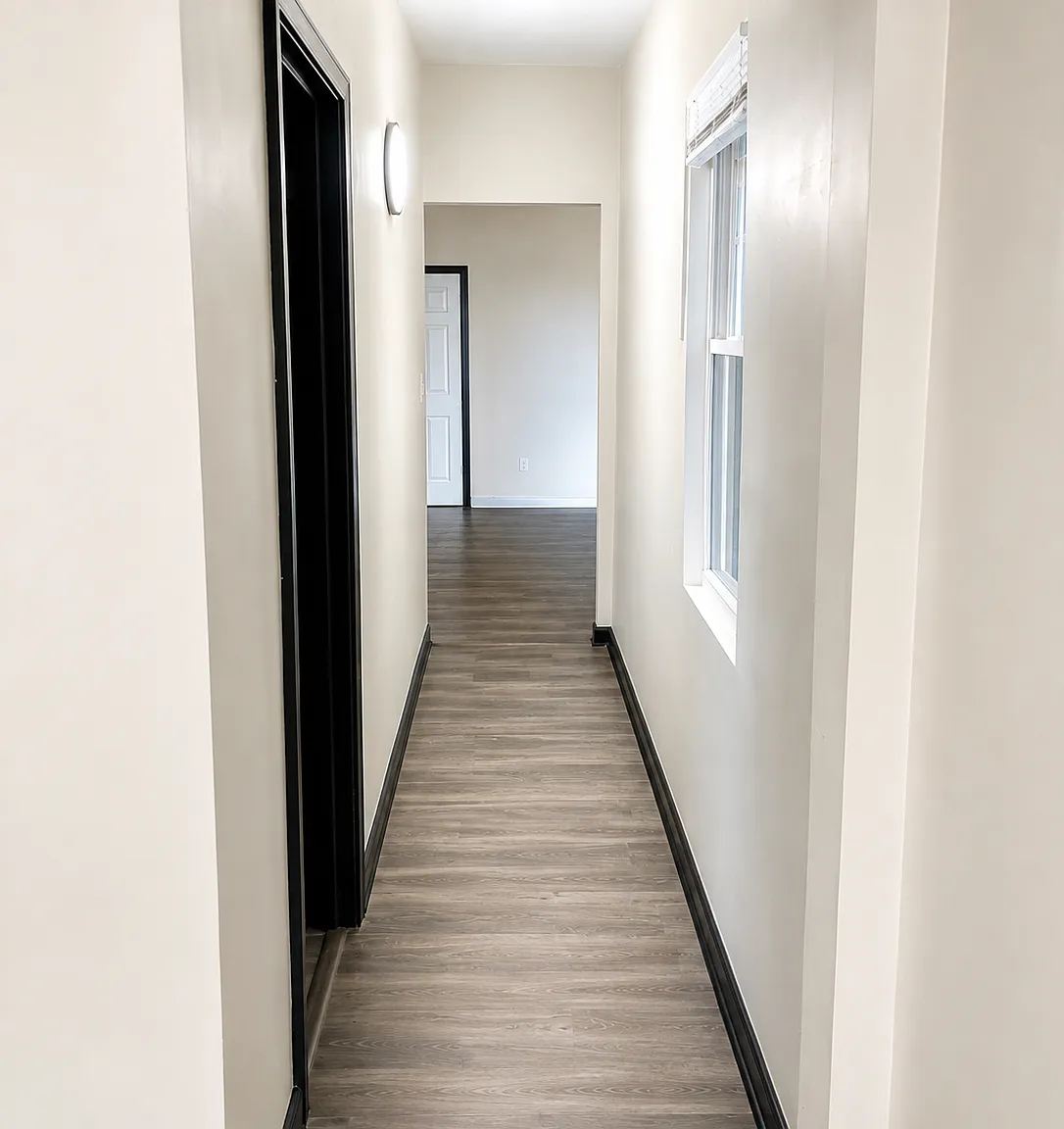 2 bed, 1.0 bath, 1100 sqft, $1,250 — Photo 2