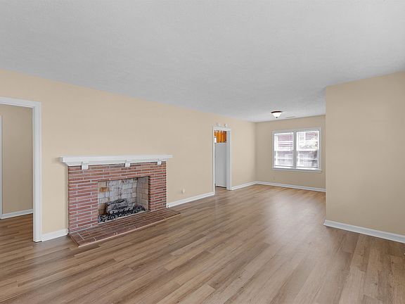 4th image of 711 Westwood Ave