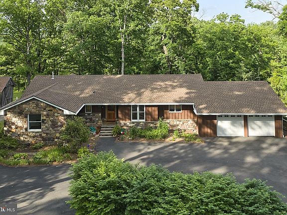 3rd image of 6683 Chapel Rd