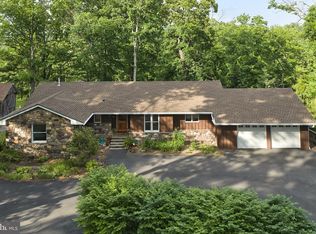 6683 Chapel Rd, New Hope, PA 18938