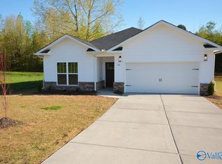 124 Randall Mullins Rd, Toney, AL 35773