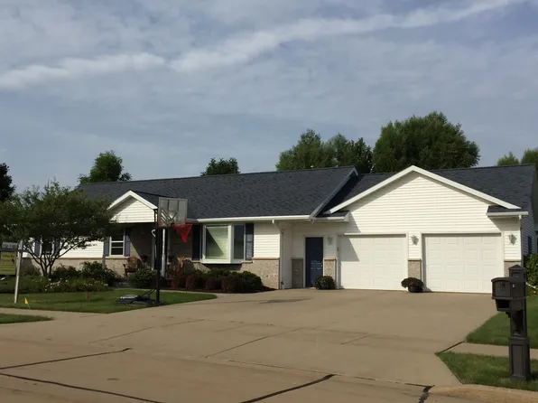 1320 Joshua St, Kaukauna, WI 54130