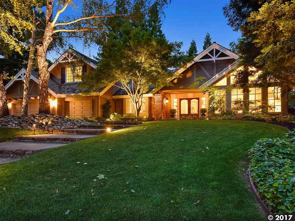 1st image of 2214 Deer Oak Way