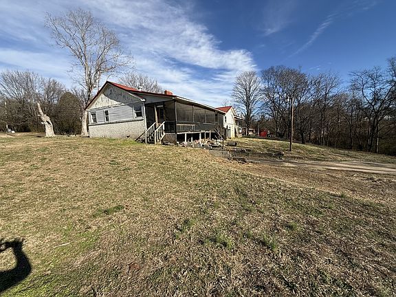 3rd image of 10861 Old Highway 52