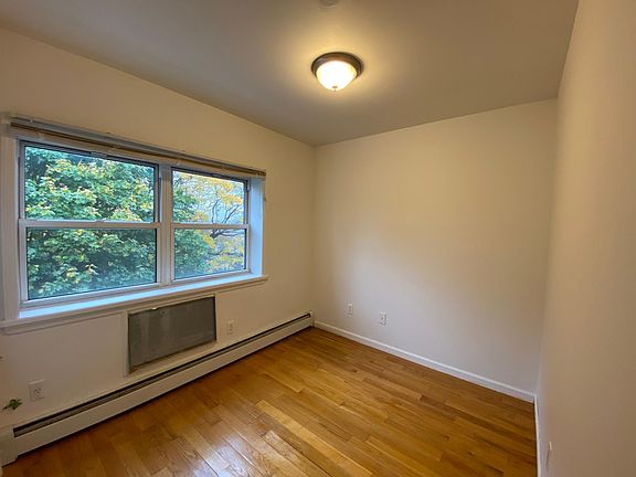 3rd image of 5212 102nd St APT 3