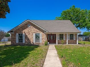 9242 Rowan Ln, Houston, TX 77036