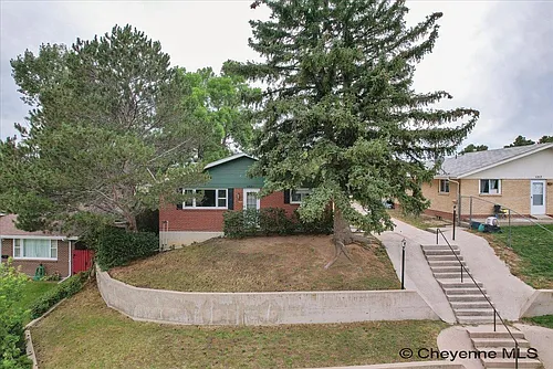 1721 Oxford Dr #2 Photo 1