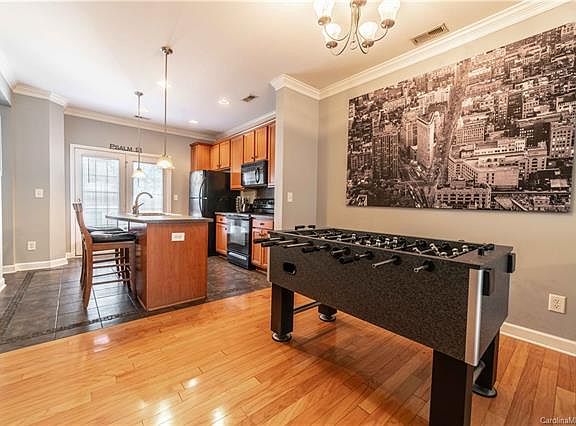 2nd image of 4709 Stoney Branch Dr