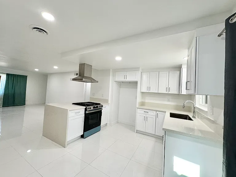 12091 Adrian St #B — Photo 3