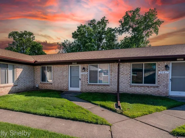 29433 Park Place Dr, Warren, MI 48093