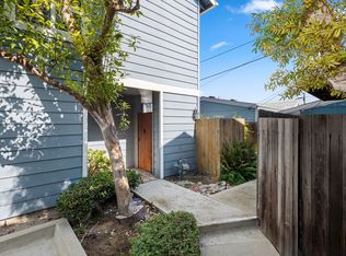350 Avocado St APT B1, Costa Mesa, CA 92627
