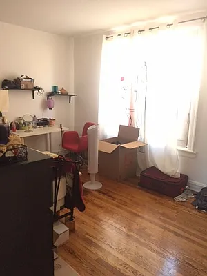 Rented by Lang Realty LLC | media 4