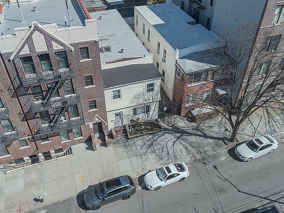 2nd image of 39-27 57th St #X