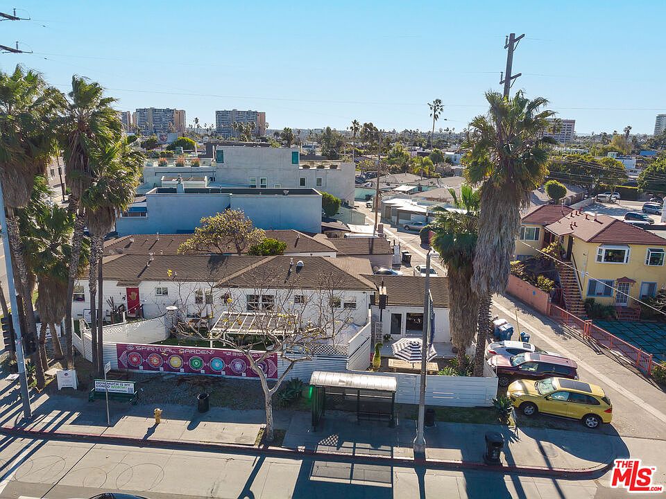 1st image of 580 Venice Blvd