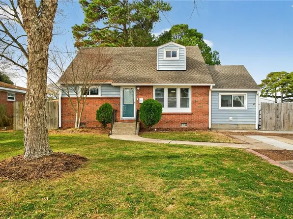 633 Kenneth Rd, Virginia Beach, VA 23462