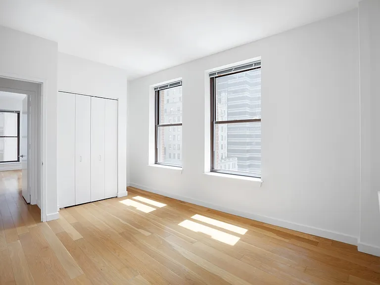 37 Wall St #10B — Photo 8