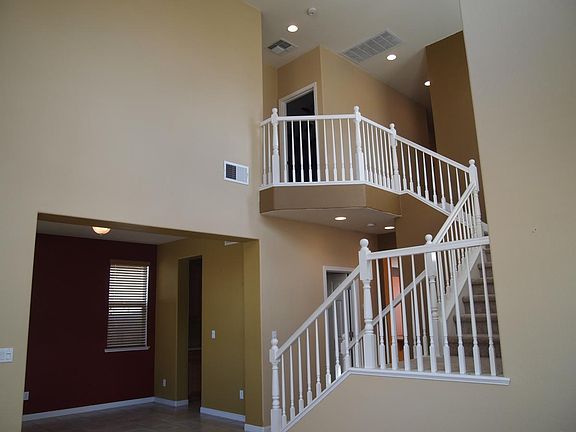 3rd image of 16946 Cobble Creek Way