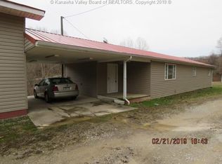 1009 Wilkie Dr, Charleston, WV 25314