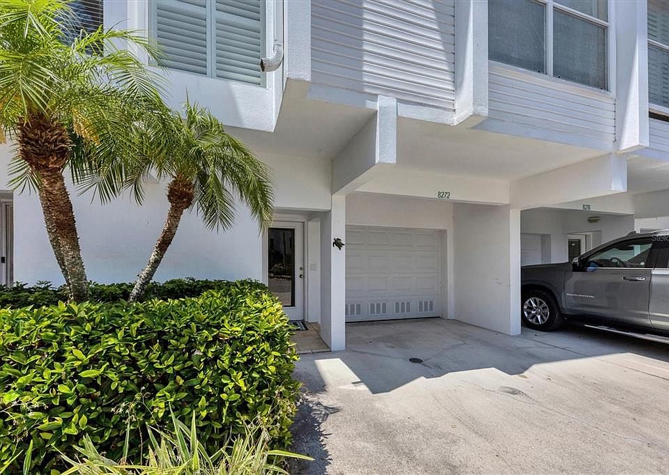 1st image of 8272 Harborside Cir