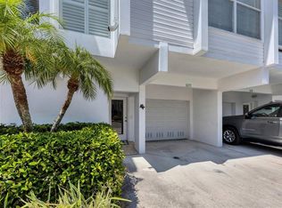 8272 Harborside Cir, Englewood, FL 34224