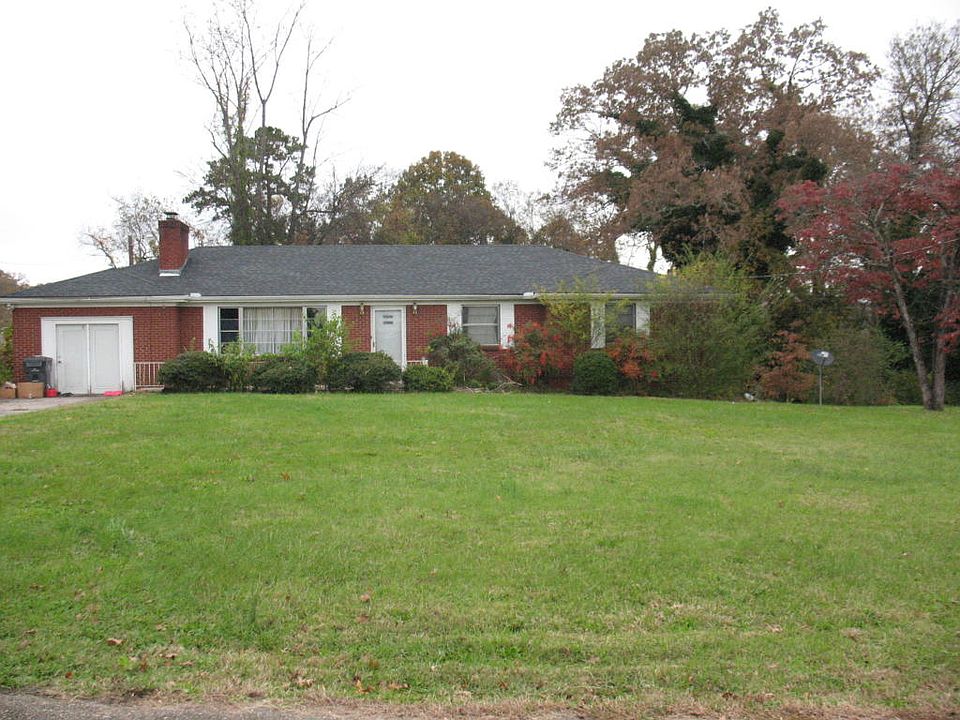 1st image of 3609 Riverview Dr