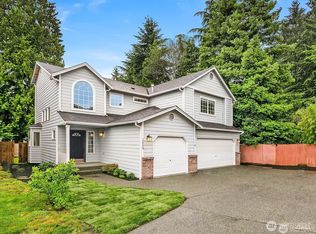 2450 Ferndale Pl NE, Renton, WA 98056