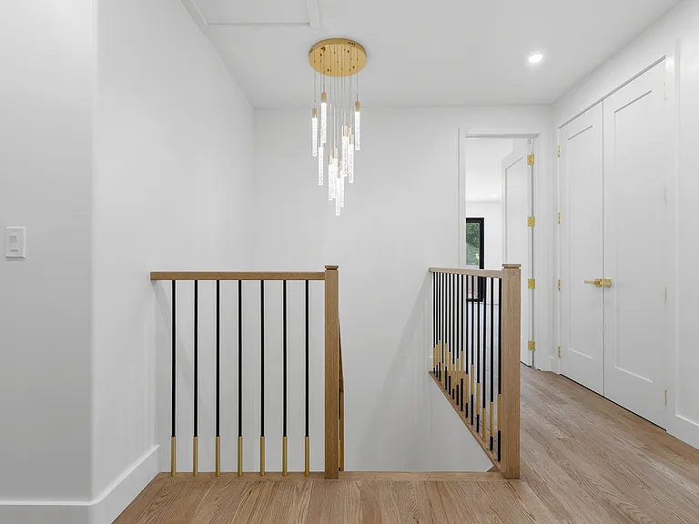 548 Lakes Rd — Photo 29