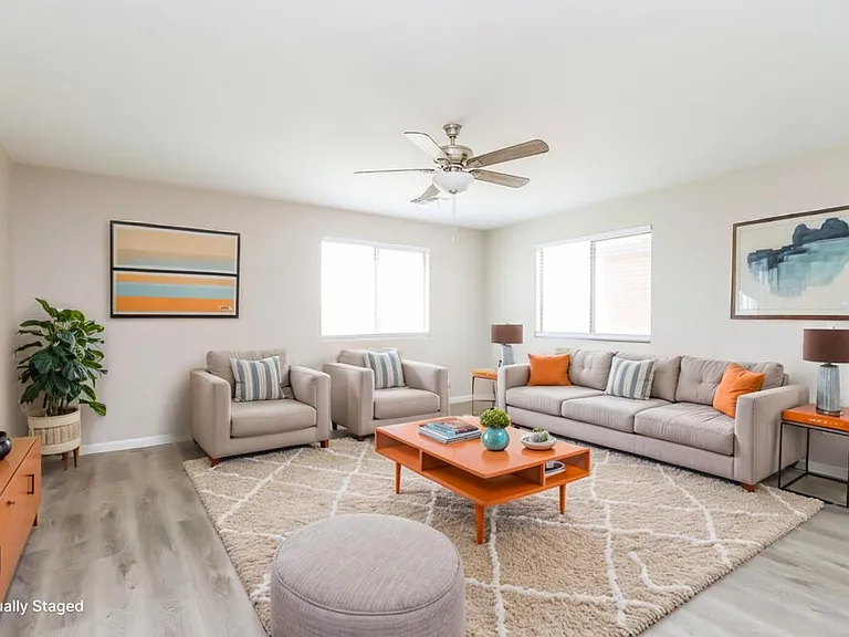 37766 N Sandy Dr — Photo 5
