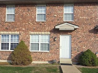 604 Linda Ln APT B, Wentzville, MO