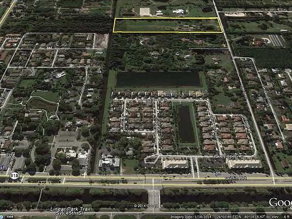 3rd image of 5020 SW 70th Ave