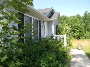 1342 Cinnamon Ridge Rd, Moneta, VA 24121