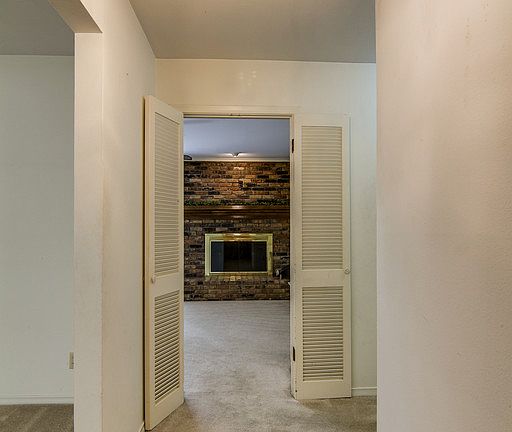 5th image of 204 Jefferson Ave