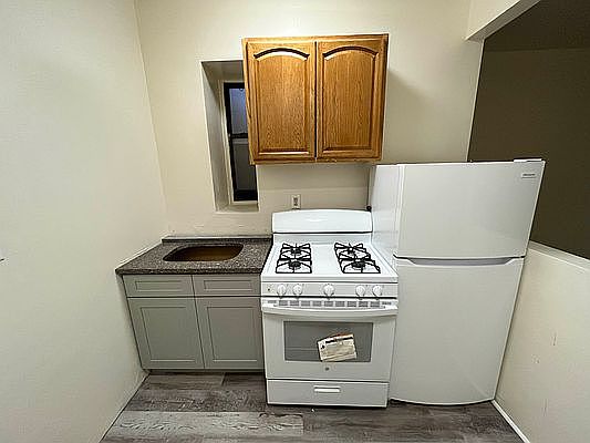 2nd image of 142 W 139th St #5D