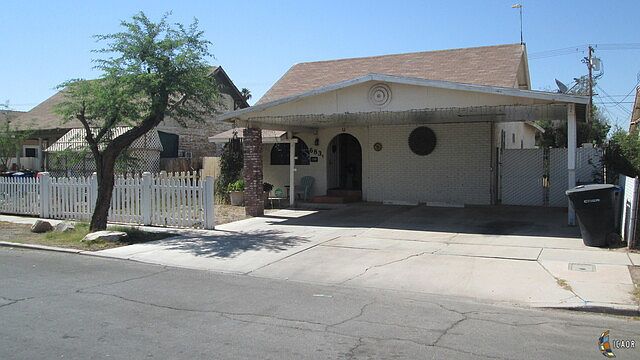 1st image of 683 W Heil Ave