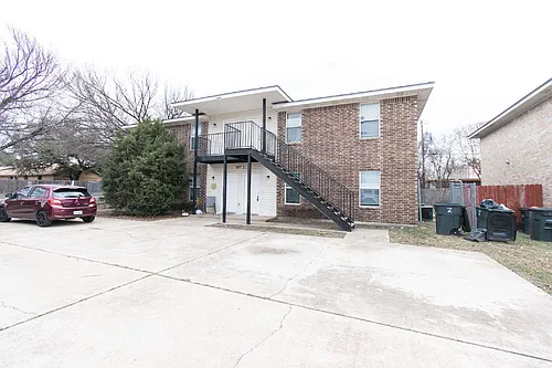 2018 Cedarhill Dr #C Photo 1