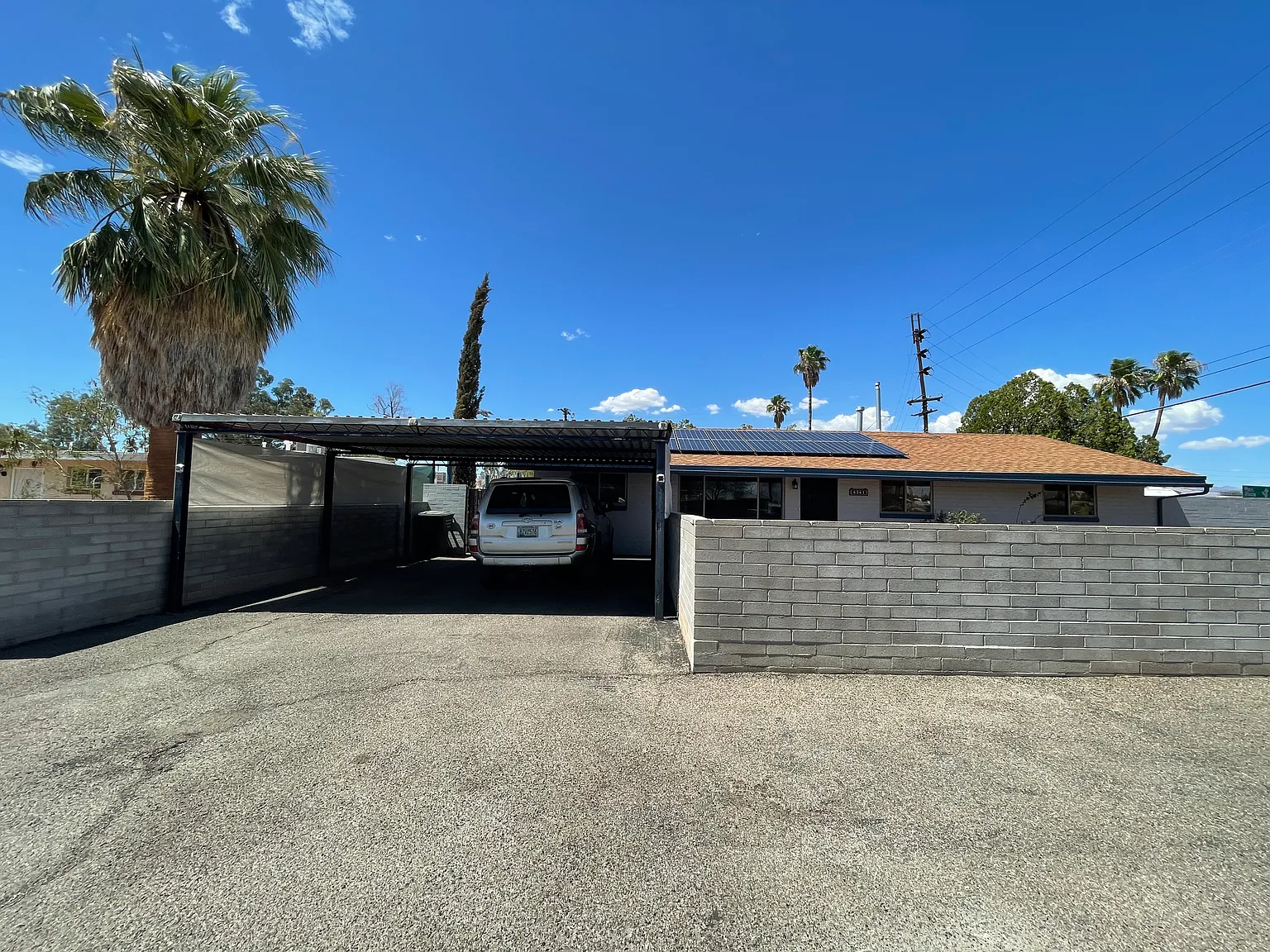 3 bed, 1431 sqft, $1,900 — Photo 2
